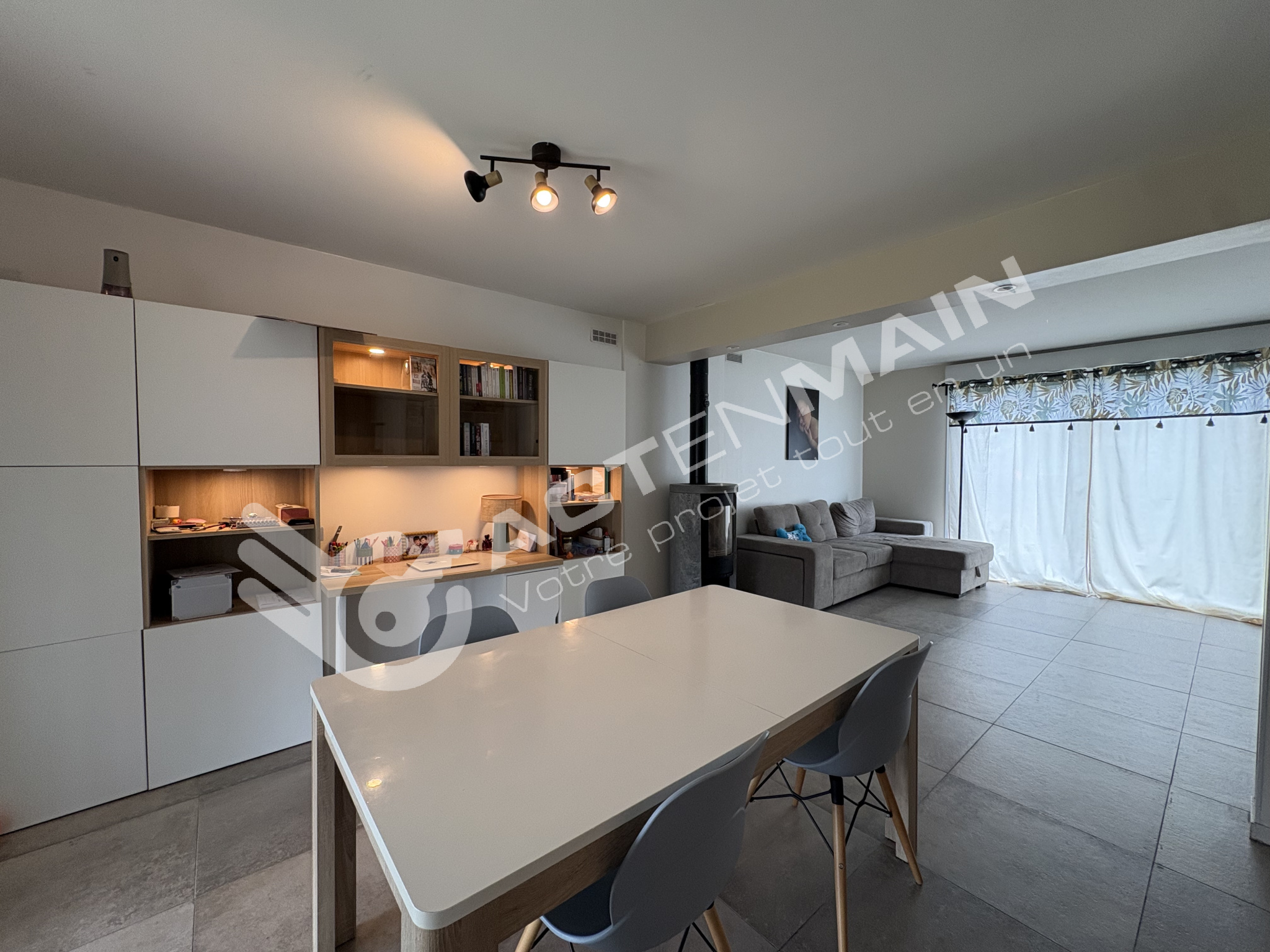 Veretz - Maison familiale de 90m2 avec 3 chambres, sous sol